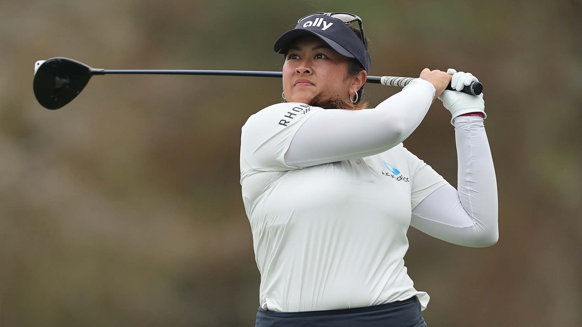 Lilia Vu hits a tee shot at the 2024 CME Group Tour Championship