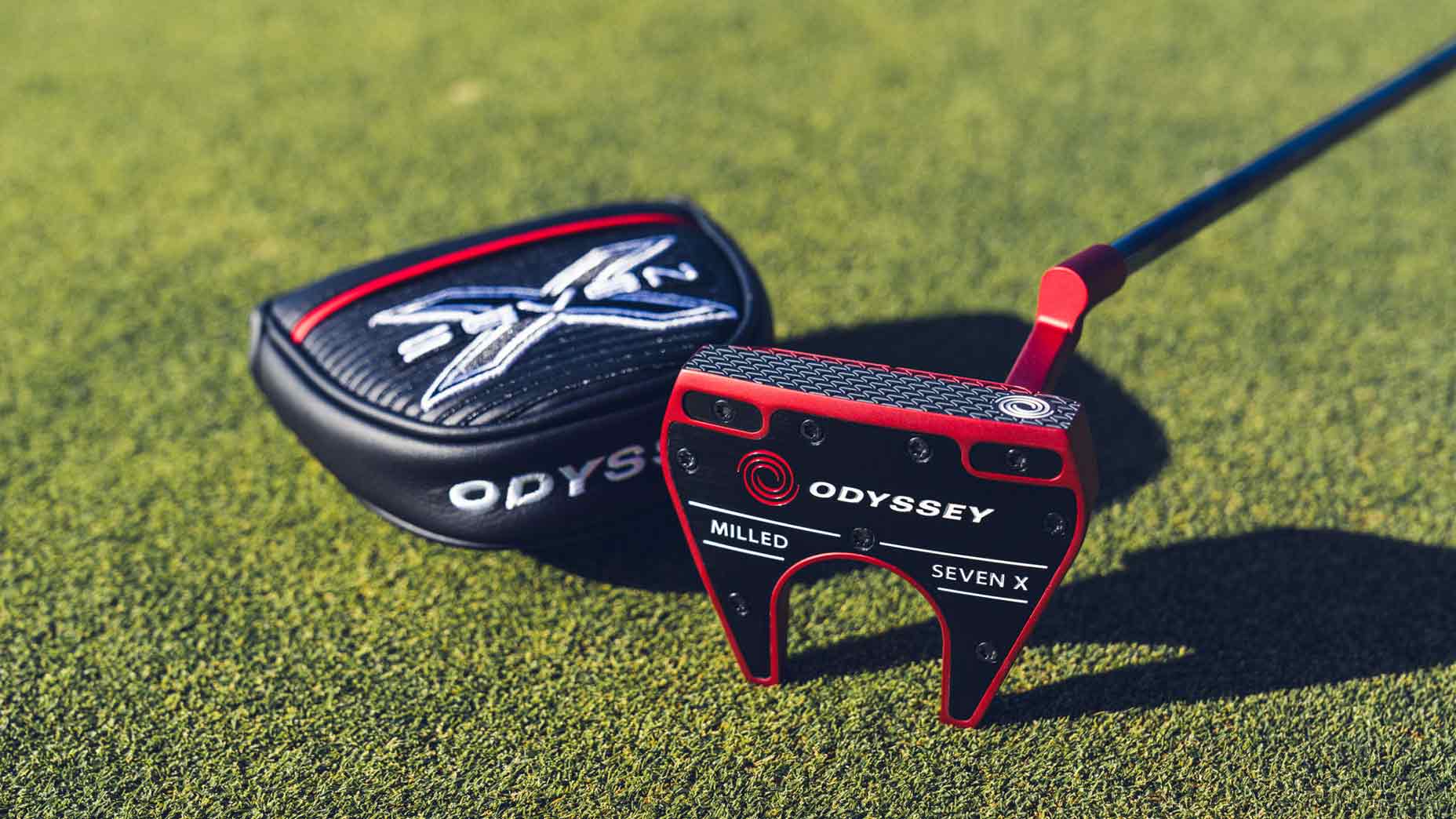 Xander Schauffele's Odyssey Red Seven X.